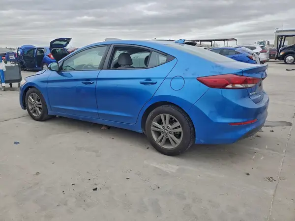 5NPD84LF9JH300089 2018 HYUNDAI ELANTRA - Image 2