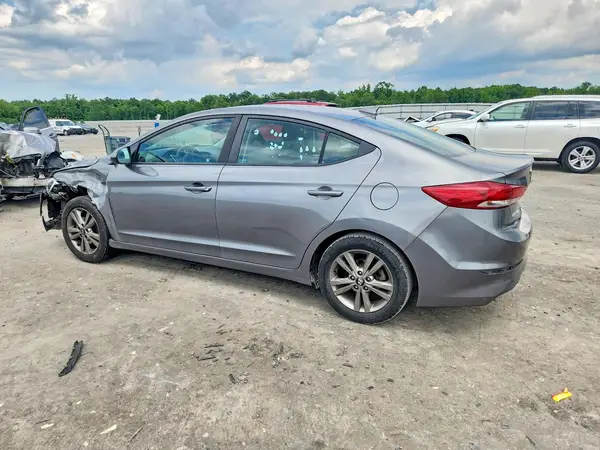 5NPD84LF9JH300495 2018 HYUNDAI ELANTRA - Image 2