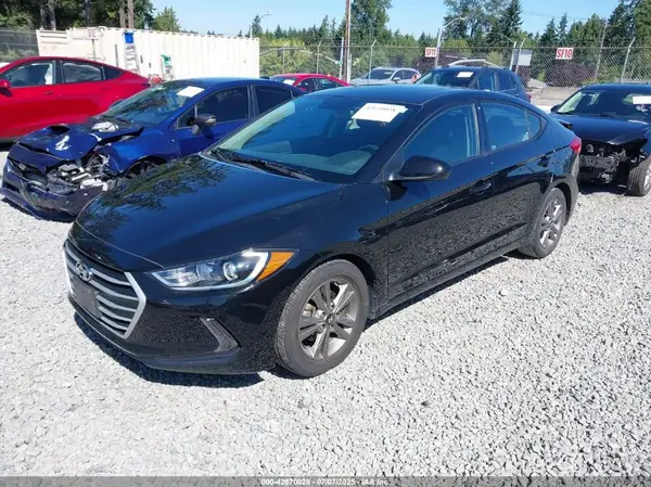 5NPD84LF9JH301050 2018 HYUNDAI ELANTRA - Image 2
