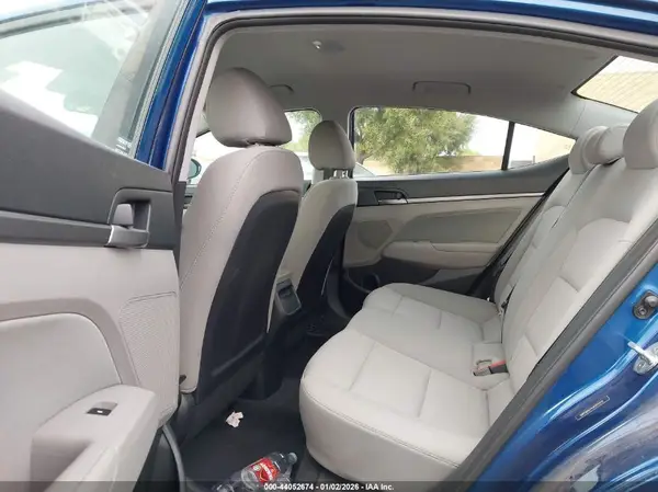 5NPD84LF9JH301419 2018 HYUNDAI ELANTRA - Image 8