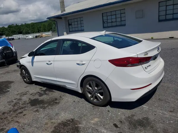 5NPD84LF9JH302277 2018 HYUNDAI ELANTRA - Image 2