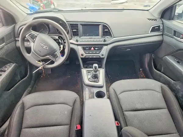 5NPD84LF9JH302845 2018 HYUNDAI ELANTRA - Image 8
