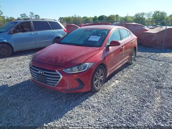 5NPD84LF9JH304224 2018 HYUNDAI ELANTRA - Image 2