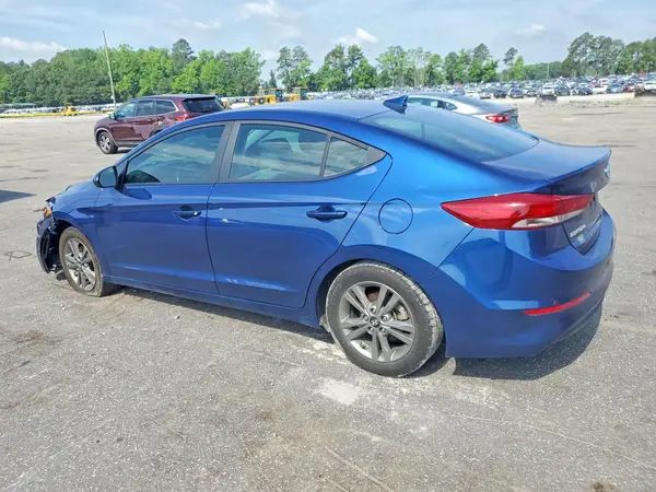5NPD84LF9JH304319 2018 HYUNDAI ELANTRA - Image 2