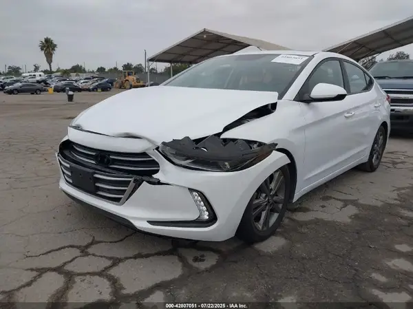 5NPD84LF9JH304725 2018 HYUNDAI ELANTRA - Image 2
