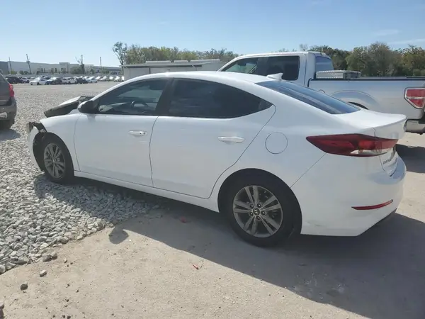 5NPD84LF9JH305549 2018 HYUNDAI ELANTRA - Image 2
