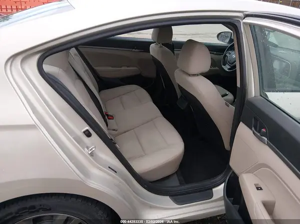 5NPD84LF9JH309018 2018 HYUNDAI ELANTRA - Image 8