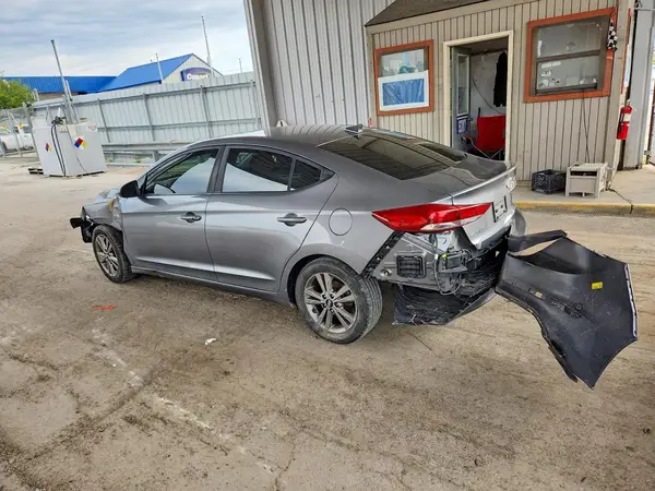 5NPD84LF9JH313134 2018 HYUNDAI ELANTRA - Image 2