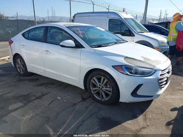 5NPD84LF9JH313408 2018 HYUNDAI ELANTRA - Image 1