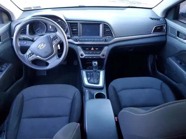 5NPD84LF9JH314638 2018 HYUNDAI ELANTRA - Image 8