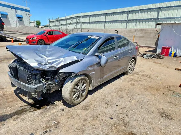 5NPD84LF9JH317300 2018 HYUNDAI ELANTRA - Image 1