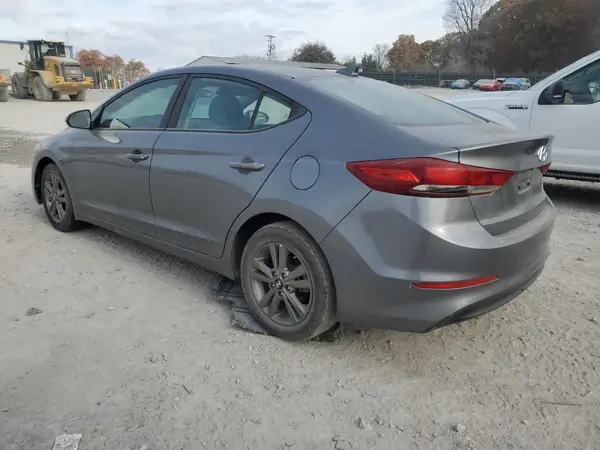 5NPD84LF9JH317958 2018 HYUNDAI ELANTRA - Image 2