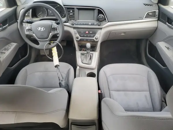 5NPD84LF9JH317958 2018 HYUNDAI ELANTRA - Image 8