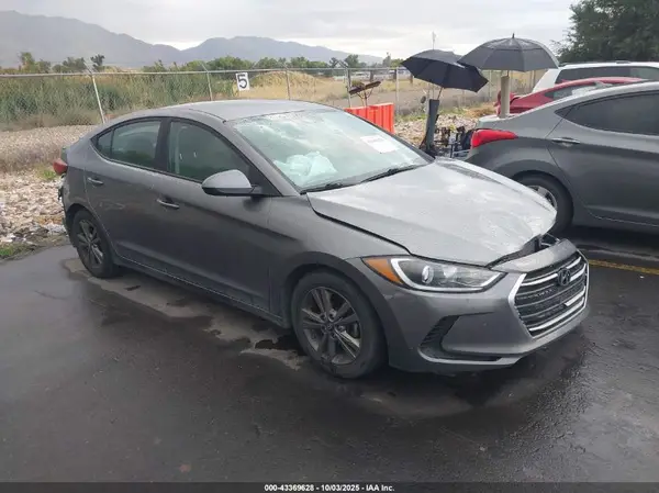 5NPD84LF9JH318298 2018 HYUNDAI ELANTRA - Image 1