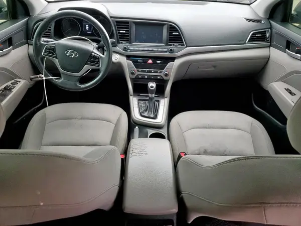5NPD84LF9JH323954 2018 HYUNDAI ELANTRA - Image 8