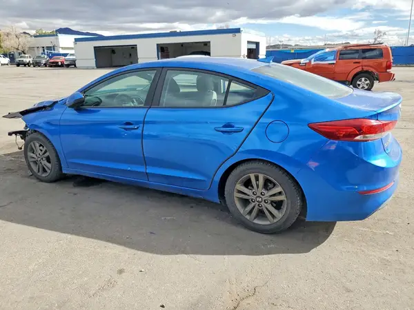 5NPD84LF9JH324313 2018 HYUNDAI ELANTRA - Image 2
