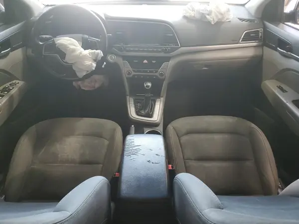 5NPD84LF9JH326806 2018 HYUNDAI ELANTRA - Image 8