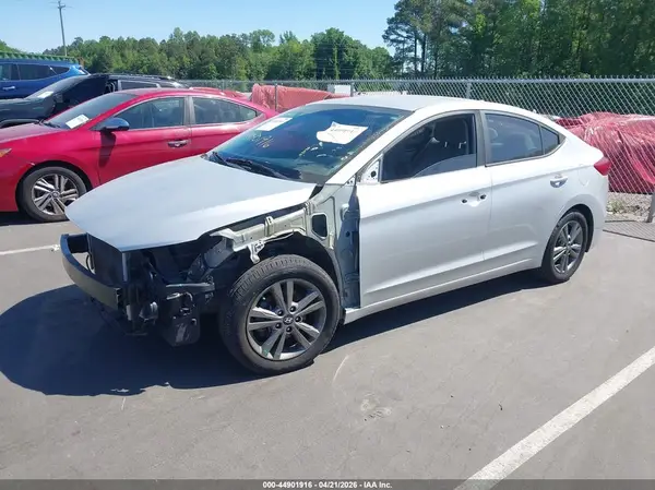 5NPD84LF9JH328720 2018 HYUNDAI ELANTRA - Image 2