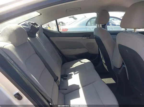 5NPD84LF9JH328720 2018 HYUNDAI ELANTRA - Image 8
