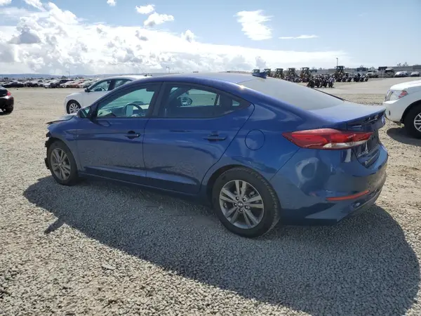 5NPD84LF9JH328863 2018 HYUNDAI ELANTRA - Image 2