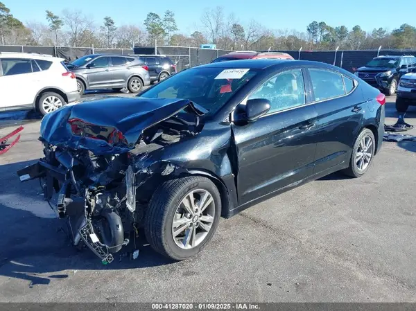 5NPD84LF9JH328880 2018 HYUNDAI ELANTRA - Image 2
