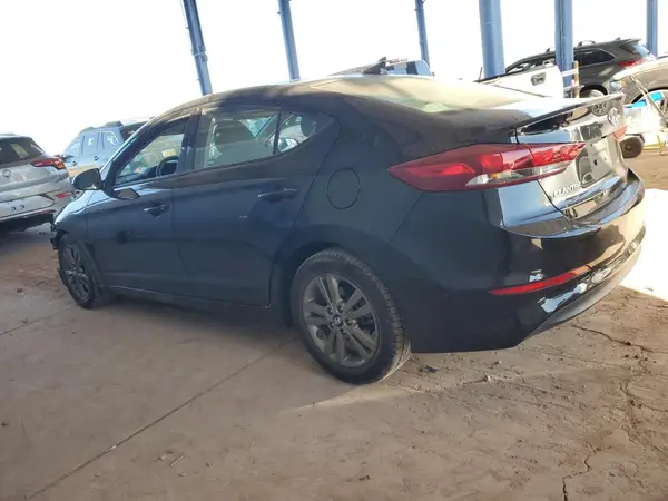 5NPD84LF9JH329124 2018 HYUNDAI ELANTRA - Image 2