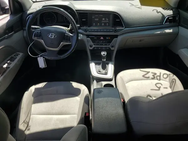 5NPD84LF9JH330273 2018 HYUNDAI ELANTRA - Image 8