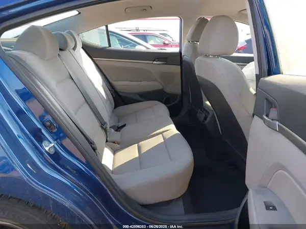 5NPD84LF9JH331987 2018 HYUNDAI ELANTRA - Image 8
