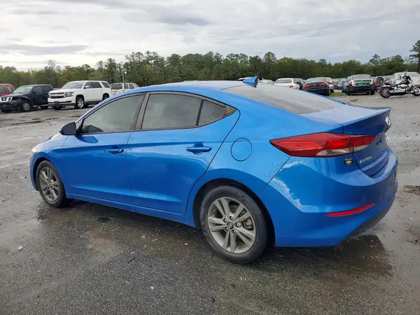 5NPD84LF9JH332377 2018 HYUNDAI ELANTRA - Image 2