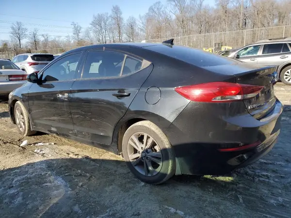 5NPD84LF9JH332752 2018 HYUNDAI ELANTRA - Image 2