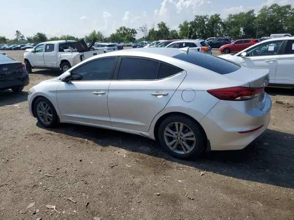 5NPD84LF9JH333688 2018 HYUNDAI ELANTRA - Image 2