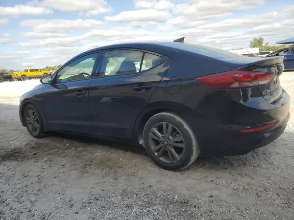 5NPD84LF9JH334761 2018 HYUNDAI ELANTRA - Image 2