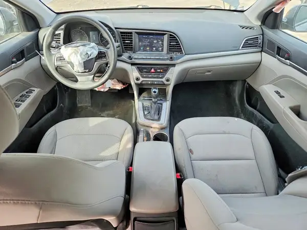 5NPD84LF9JH335599 2018 HYUNDAI ELANTRA - Image 8