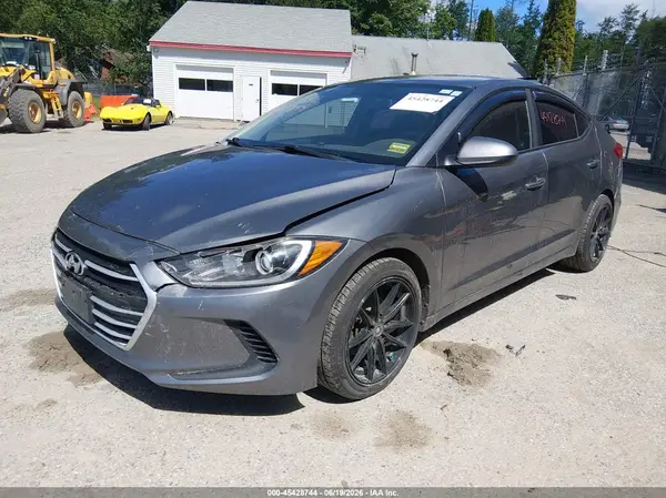 5NPD84LF9JH337739 2018 HYUNDAI ELANTRA - Image 2
