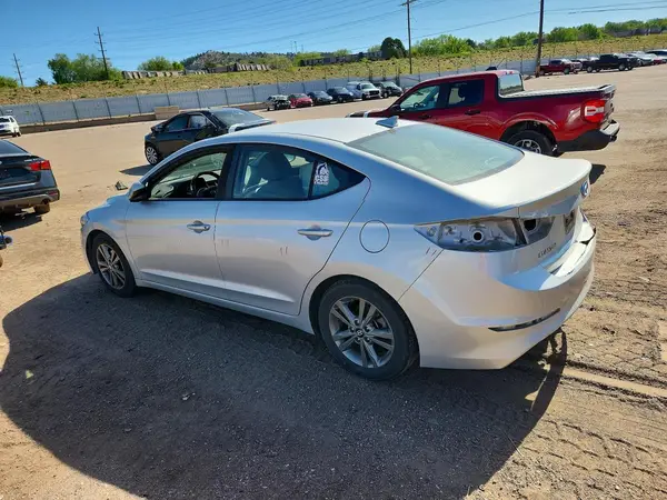 5NPD84LF9JH337837 2018 HYUNDAI ELANTRA - Image 2