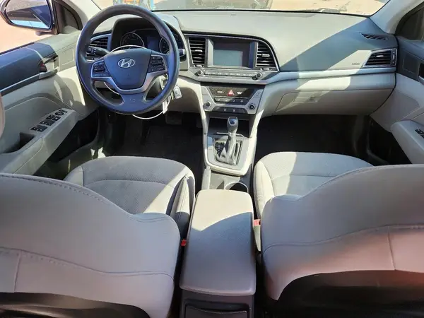 5NPD84LF9JH337837 2018 HYUNDAI ELANTRA - Image 8