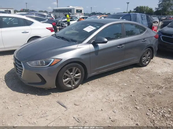5NPD84LF9JH338146 2018 HYUNDAI ELANTRA - Image 2