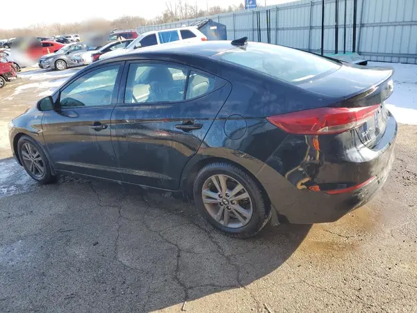 5NPD84LF9JH339782 2018 HYUNDAI ELANTRA - Image 2