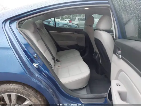 5NPD84LF9JH343427 2018 HYUNDAI ELANTRA - Image 8