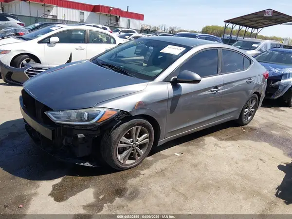 5NPD84LF9JH344352 2018 HYUNDAI ELANTRA - Image 2