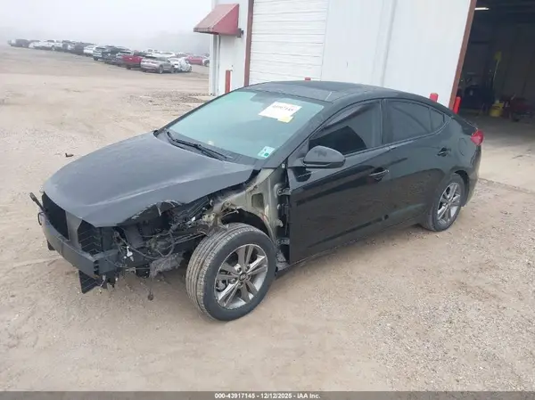 5NPD84LF9JH347588 2018 HYUNDAI ELANTRA - Image 2