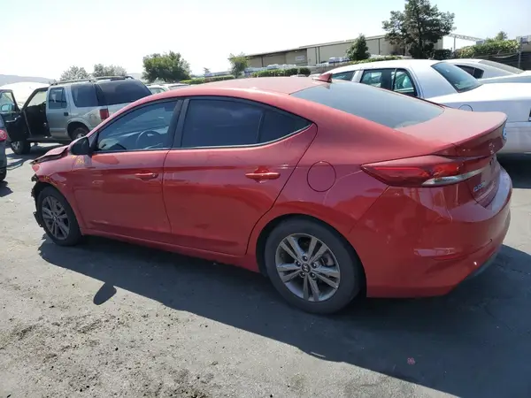 5NPD84LF9JH347722 2018 HYUNDAI ELANTRA - Image 2