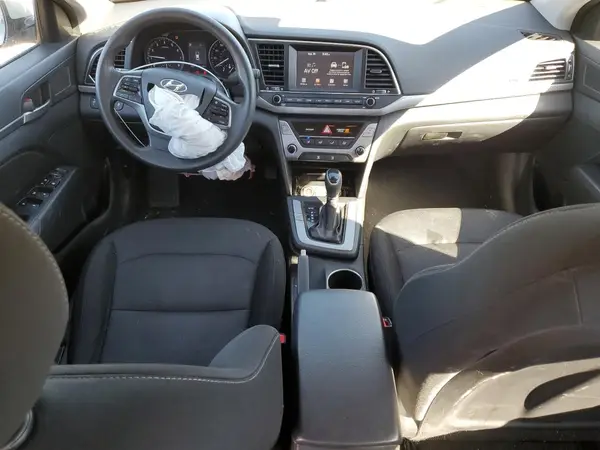 5NPD84LF9JH348353 2018 HYUNDAI ELANTRA - Image 8