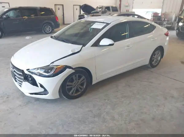 5NPD84LF9JH349132 2018 HYUNDAI ELANTRA - Image 2