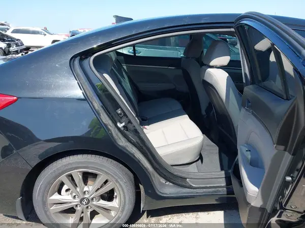 5NPD84LF9JH350457 2018 HYUNDAI ELANTRA - Image 8