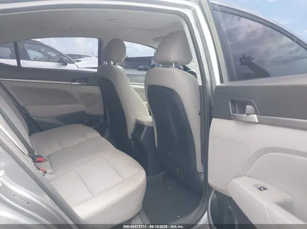 5NPD84LF9JH351415 2018 HYUNDAI ELANTRA - Image 8