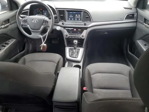 5NPD84LF9JH354055 2018 HYUNDAI ELANTRA - Image 8