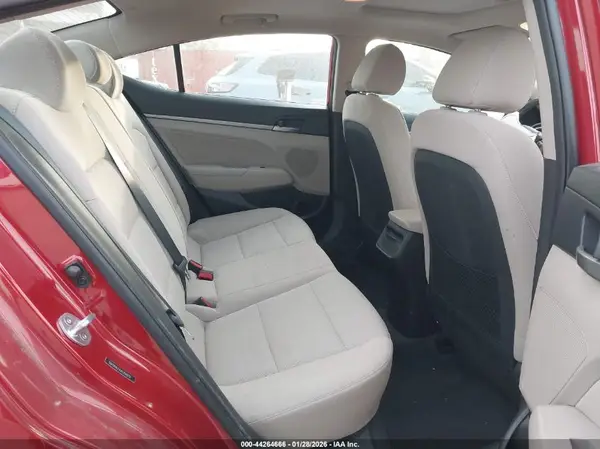5NPD84LF9JH359370 2018 HYUNDAI ELANTRA - Image 8