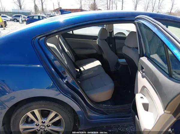 5NPD84LF9JH359482 2018 HYUNDAI ELANTRA - Image 8