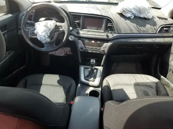 5NPD84LF9JH359692 2018 HYUNDAI ELANTRA - Image 8